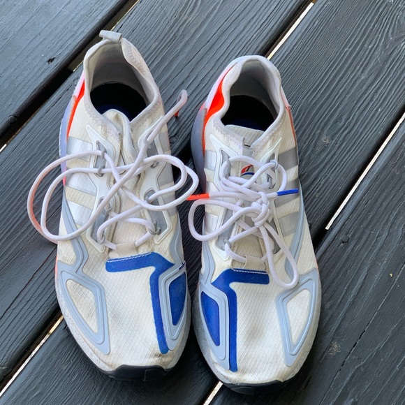 Men’s sz 8.5 Adidas Good Condition - Picture 5 of 5